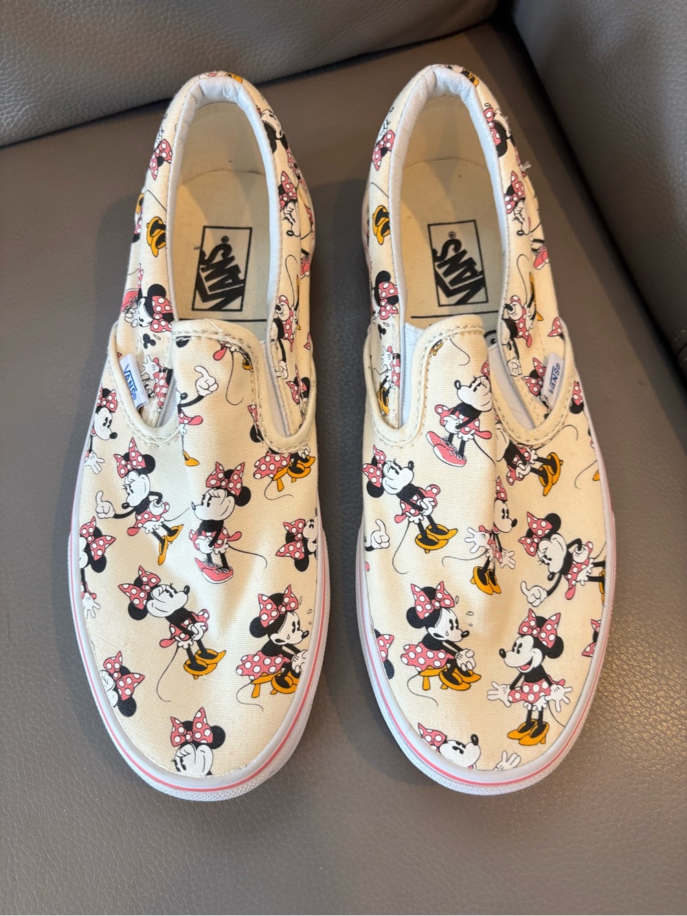 Vans Cream Slip-On Sneakers with Minnie Mouse Print and Pink Accents